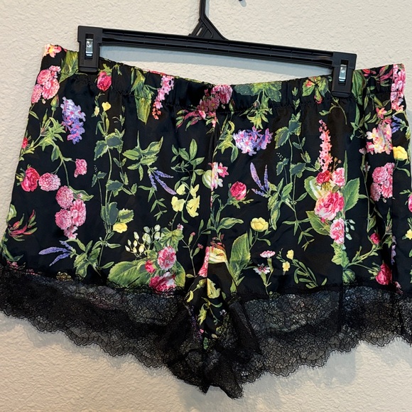 NWT XL Victoria’s Secret Floral Lace Trim Sleepwear Set - Picture 4 of 6